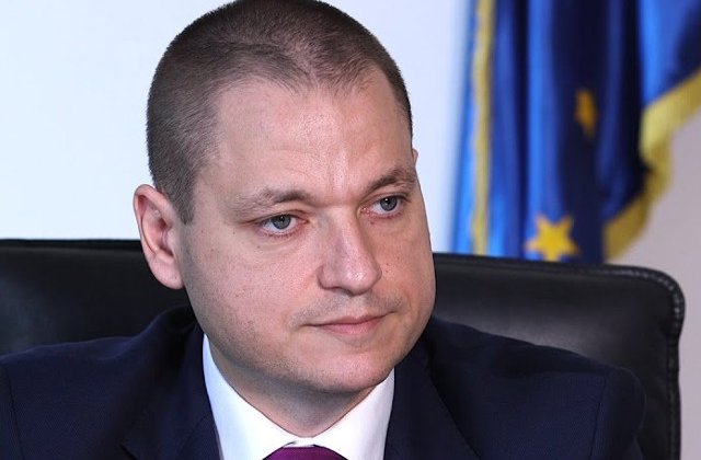 Ministerul Turismului organizeaza o dezbatere publica pe tema Fondului de garantare a pachetelor turistice