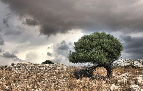 Atentionare de calatorie MAE pentru Grecia: Ploi torentiale, grindina si inundatii