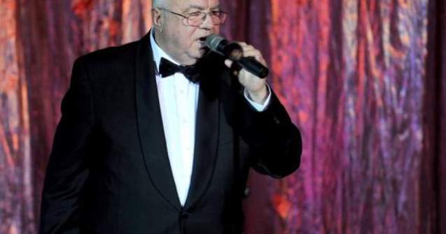 Actorul Alexandru Arsinel a fost externat: "Medicii nu m-au lasat pe scena"