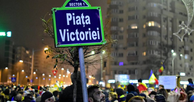 Reuters: Incercarile social-democratilor de a schimba legile justitiei s-au desfasurat pe tot parcursul anului 2017, intr-unul din cele mai corupte state din Uniunea Europeana