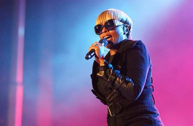 [VIDEO] Licitatie cu vedete