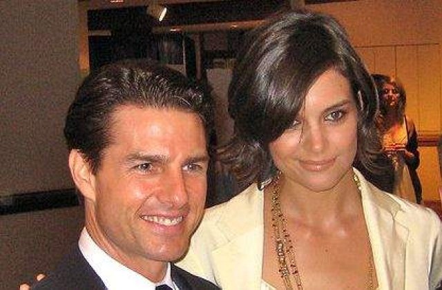 Katie Holmes a angajat-o pe fiica lui Tom Cruise
