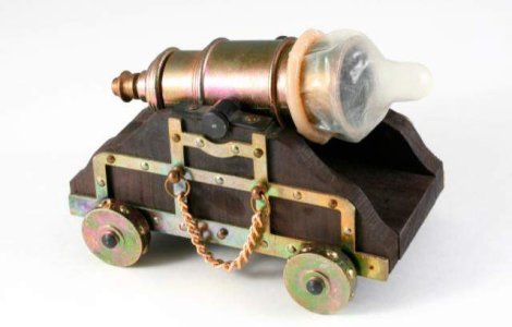 S-a inventat prezervativul cu Viagra!