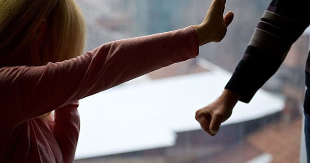 ONG-uri: Modificarile la Codul Penal anuleaza orice protectie a victimelor violentei in familie si a victimelor violentei sexuale