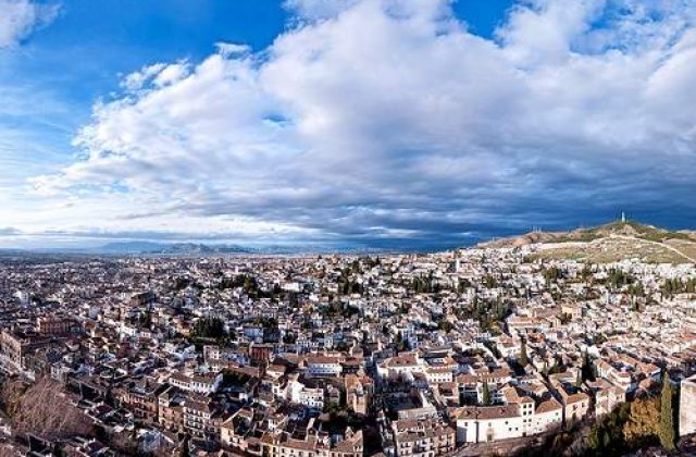 [VIDEO] Bilantul cutremurului din Spania: opt morti si 10.000 de evacuati