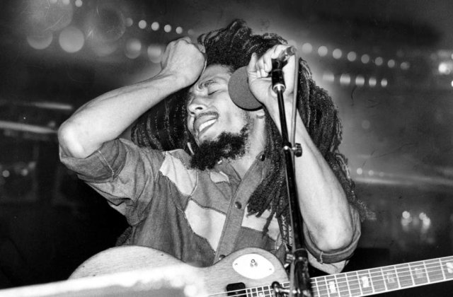 [VIDEO] Muzica lui Bob Marley: La fel de vie si dupa 30 de ani de la moarte