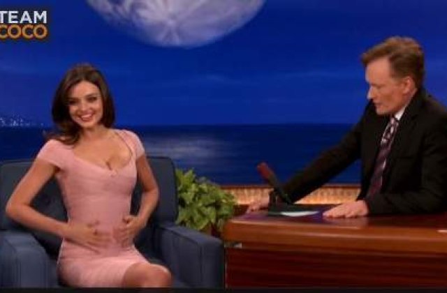 [VIDEO] Miranda Kerr a trecut prin "chinurile facerii" alaturi de Orlando Bloom