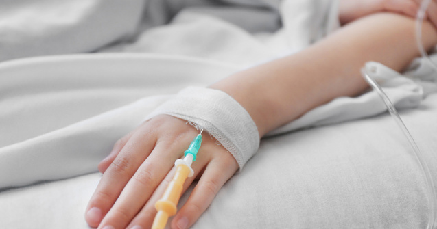 Fetita ai carei parinti au refuzat sa o trateze de cancer nu poate fi operata deoarece boala a ajuns la metastaza