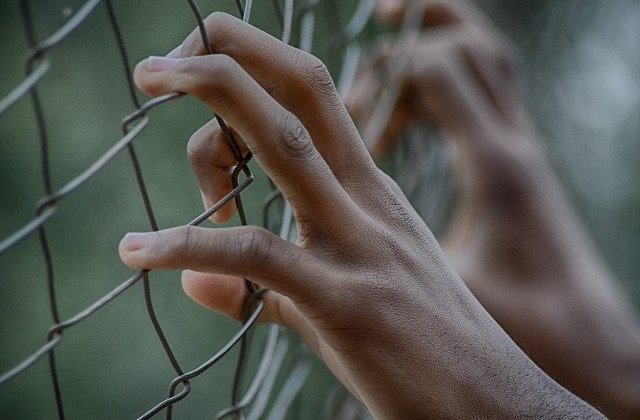 Un blogger activist a fost condamnat la 8 ani de inchisoare, in China