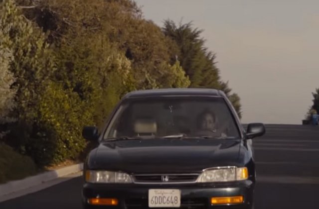 Motivul pentru care toata lumea si-a dorit sa cumpere o masina veche de 20 de ani