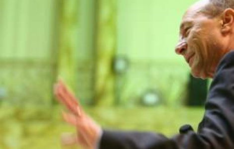 Basescu: Nu am impresia ca situatia este foarte grea in industria romaneasca