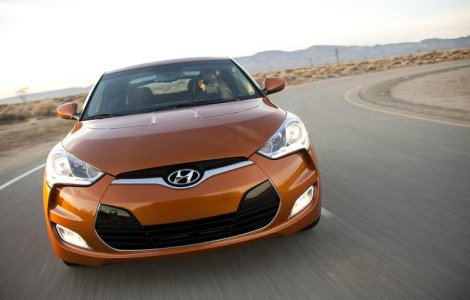 Iata cat costa noul coupe Hyundai Veloster in Romania!