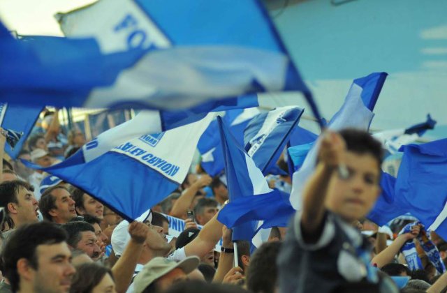 Oltenii au "cazut" in B. Craiova va juca la matineu