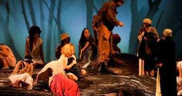  Video  Se apropie Festivalul International de Teatru de la Sibiu