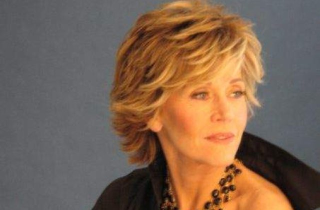 Jane Fonda, pe catwalk la 73 de ani