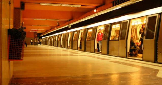 Programul Metrorex si RATB de Anul Nou