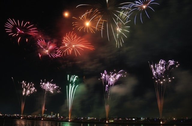 VIDEO/ Anul 2018, intampinat cu focuri de artificii spectaculoase in intreaga lume. Cum a aratat seara de Revelion in alte tari