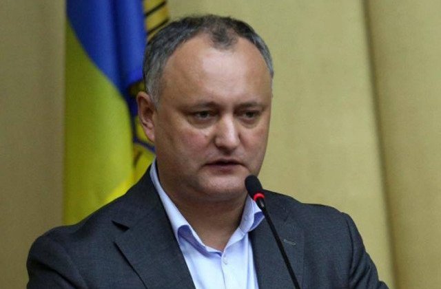 Presedintele Igor Dodon a fost suspendat din functie