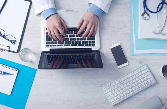 Protest al medicilor de familie. Vicepresedintele SNMF: Depinde de resursele fiecarui cabinet cum s-a pregatit pentru aceasta perioada