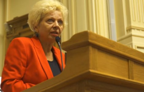 Doina Pana a demisionat din functia de ministru al Apelor si Padurilor