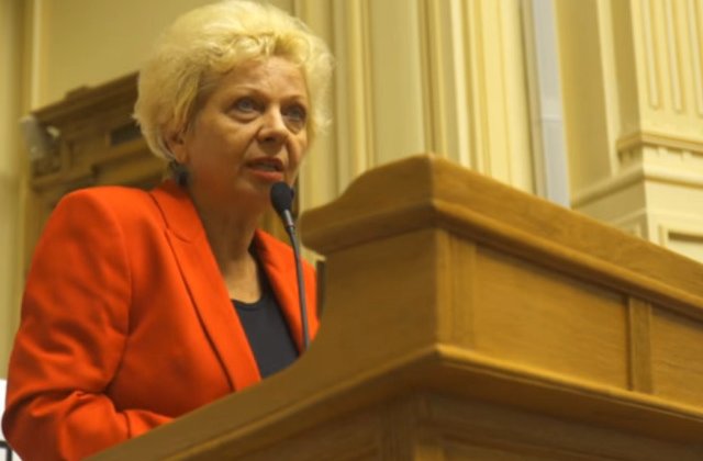 Doina Pana a demisionat din functia de ministru al Apelor si Padurilor