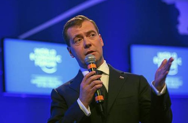 Va mai candida Medvedev la prezidentiale?