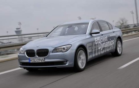 Cata economie ofera masinile de lux hibride?