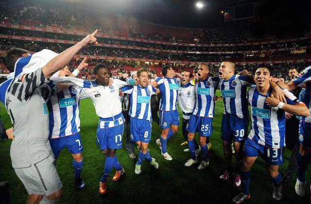 Un roman castiga Liga Europa: Sapunaru, campion cu Porto