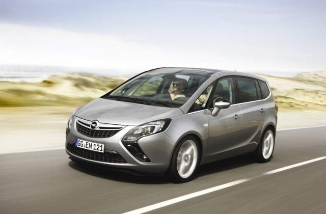 OFICIAL: Iata noul Opel Zafira. Si arata excelent!