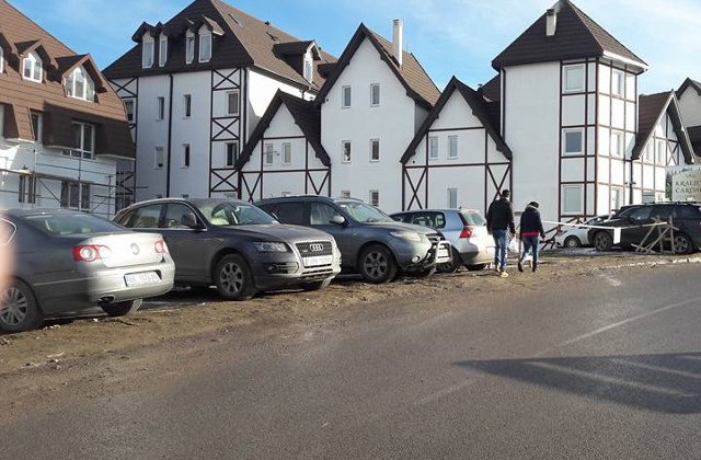 Autoturisme furate sau sparte, la un hotel din Serbia, in timpul vacantei de Revelion. Reactia romanilor pagubiti