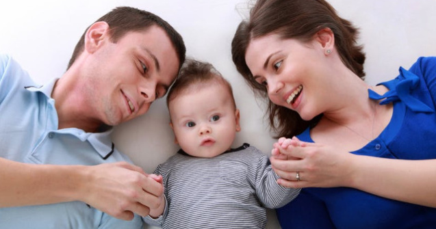  Top  5 moduri practice in care poti sprijini tinerele mame