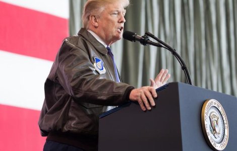 Donald Trump: "Trebuie sa scapam de Loteria Vizelor"