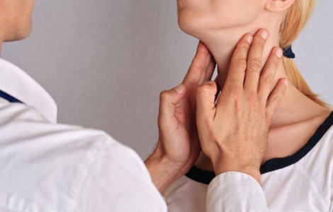  Top  5 semne subtile ca ai probleme cu glanda tiroida