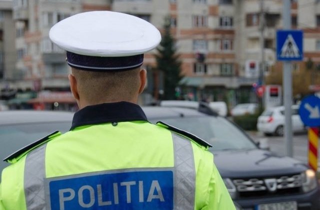 Un sofer a fost prins de patru ori fara permis si baut la volan. Ce pedeapsa risca