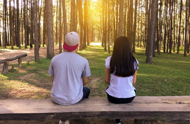 Nu il sufoca. 7 motive intemeiate sa ii oferi partenerului tau libertatea de care are nevoie