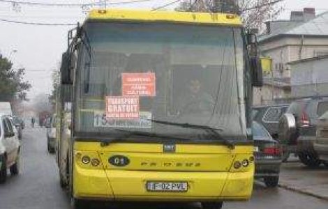 APD: Plimbarea electorala continua