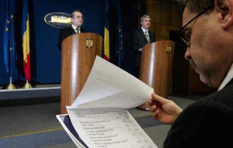 Ministrii si secretarii de stat vor fi evaluati periodic