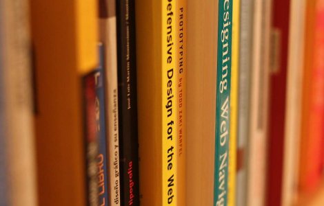 Scandalul Mutu-Chelsea, subiect de carte in Italia