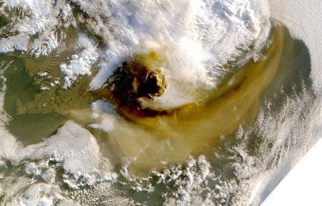  Top  Eruptia vulcanului Grimsvoetn s-a incheiat