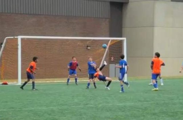[VIDEO] Un pusti de 13 ani a marcat golul anului