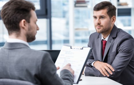 5 lucruri la care trebuie sa fii atent inainte sa accepti o noua oferta de job