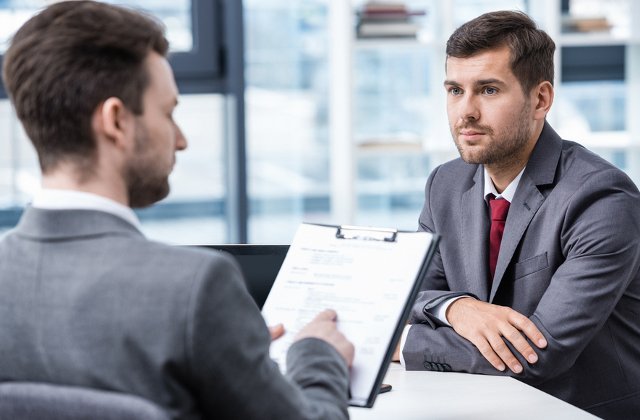 5 lucruri la care trebuie sa fii atent inainte sa accepti o noua oferta de job