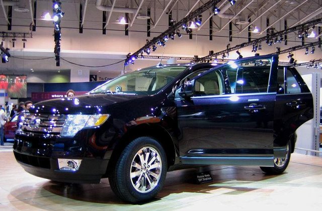 Ford a produs 3.000 de vehicule la Craiova in primele patru luni