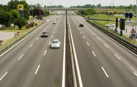 Cum vad ziaristii de la Reuters Romania, tara fara autostrazi