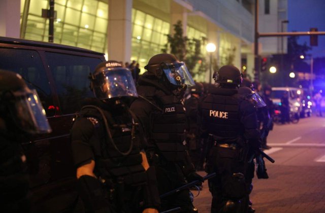 Barcelona: 40 de raniti, in urma interventiei Politiei, inaintea finalei Ligii Campionilor