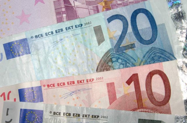 7 motive pentru care nu vom intra in zona euro