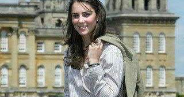 Kate impresioneaza in rochii facute in Romania