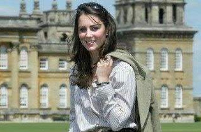 Kate impresioneaza in rochii facute in Romania