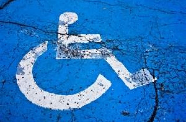 Genica Boerica a accidentat un tanar in scaun cu rotile