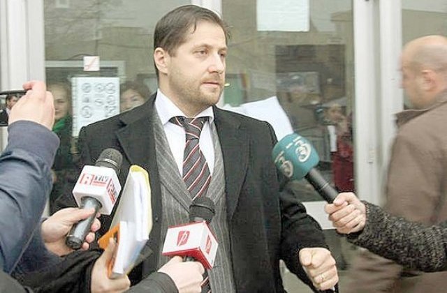 Radu Pricop, ginerele lui Basescu se prezinta in fata instantei pentru decizia finala in dosarul in care este cercetat